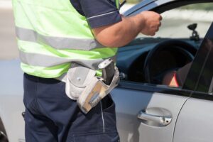 Cop stop a car driver DUI suspect